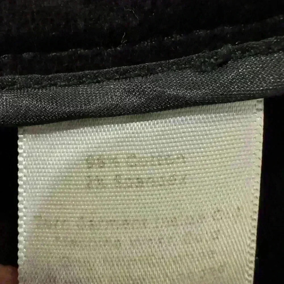 Women’s Black Velvet Talbots Pants - Picture 8 of 8